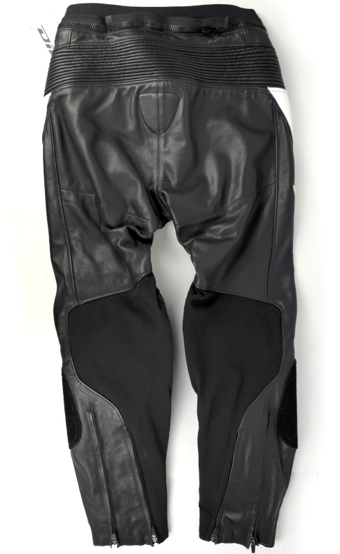 Nové dámské kožené moto kalhoty Difi, černo/bílé - vel. 44 (XL)