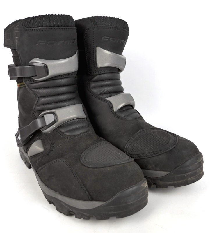 Voděodolné moto boty FORMA Adventure Low WP černé - vel. 44