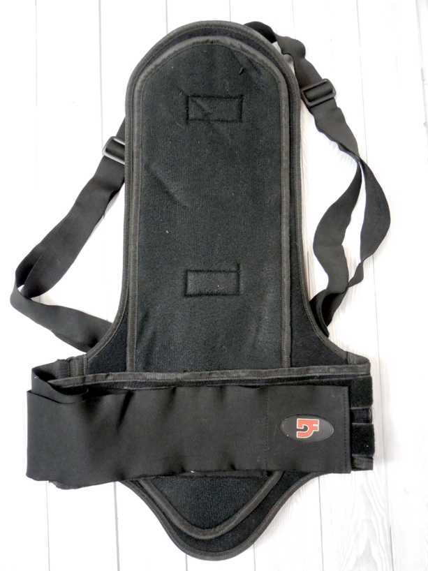 Chránič páteře, vel: XL