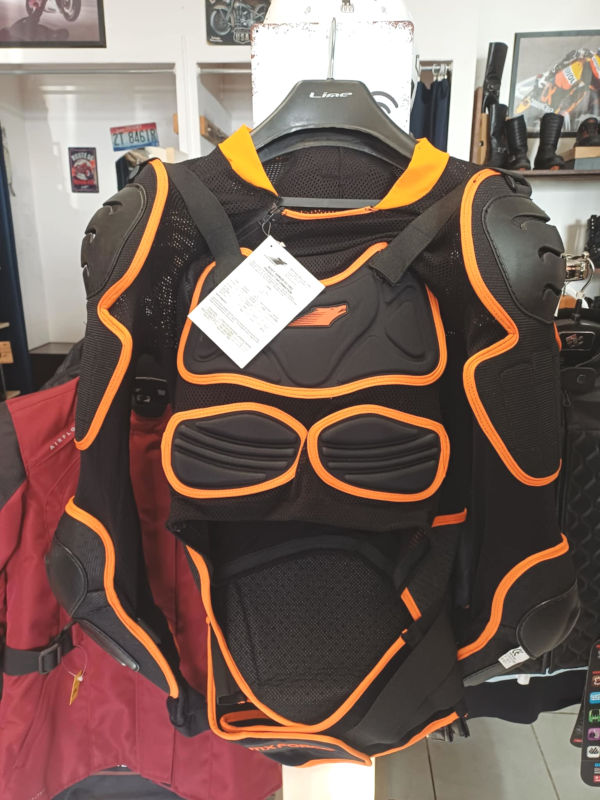 NOVÝ Chránič těla MX Force, vel: S