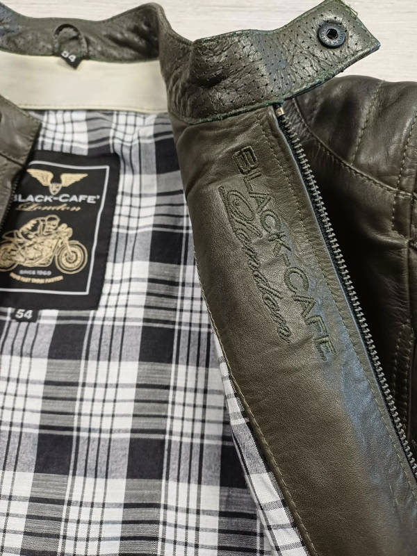 Nová kožená bunda Black-Cafe London Paris, olivová/červená - vel. 54 (XL)