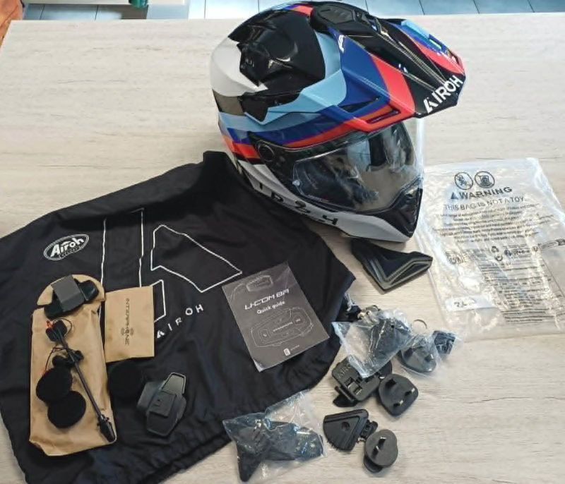 Enduro helma Airoh Commander 2 Doom + interkom Interphone U-COM8R - vel. XL