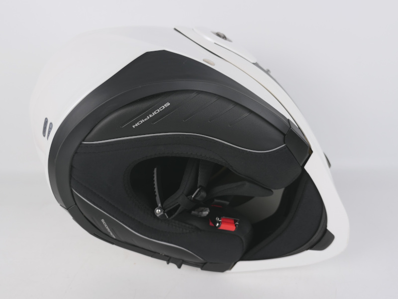 Zánovní výklopná enduro helma SCORPION ADX-2 Solid, perleťově bílá + kšilt, čiré plexi - vel. S