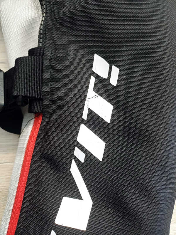 Třívrstvá pánská moto bunda Revit Sand 4 H2O, černá-světlá - vel. M