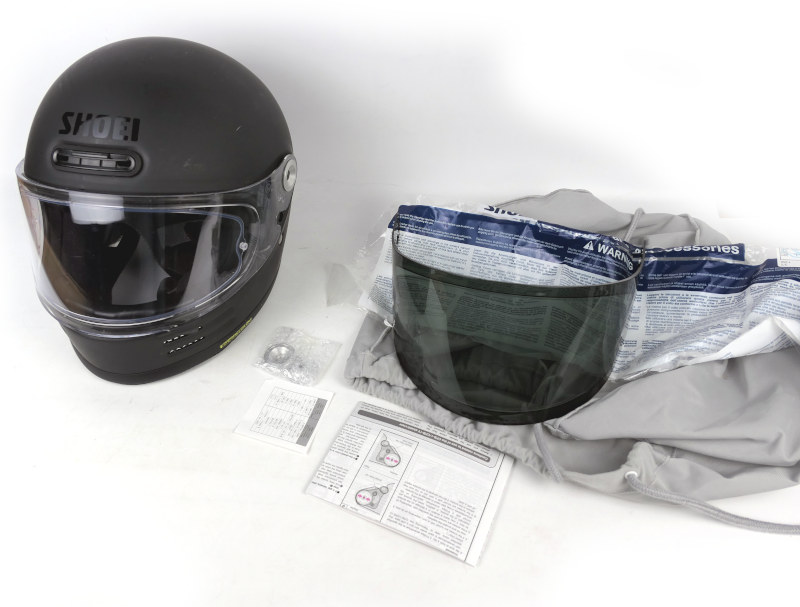 Integrální helma SHOEI GLAMSTER 06 + kouřové plexi, vel: XL