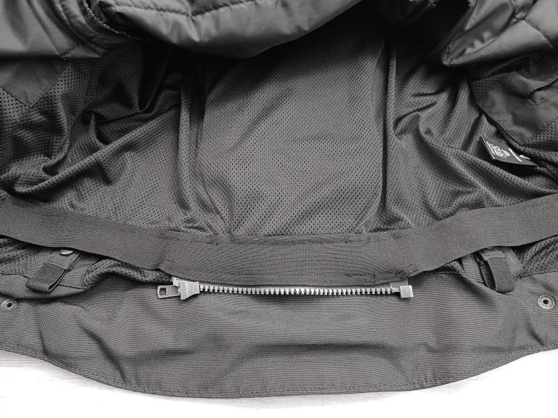 Pánská kožená bunda Revit Glide, černo-bílo-červená - vel. 56 (XL)
