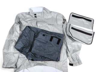 Zánovní nepromokavá bunda + kalhoty DAINESE, vel: M