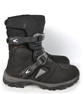 Voděodolné moto boty FORMA Adventure Low WP černé - vel. 44